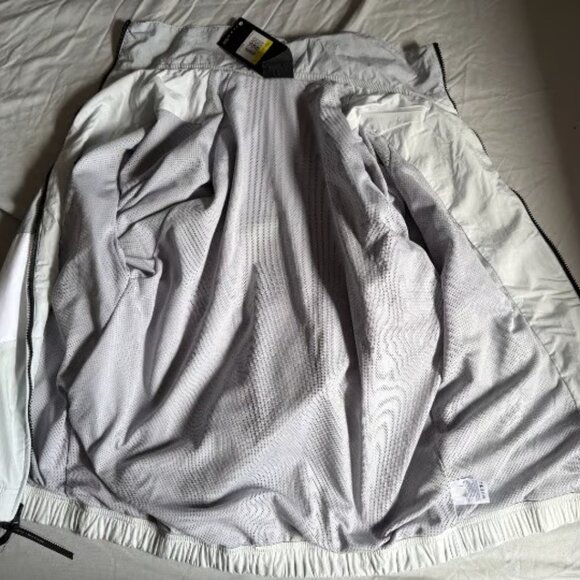 Sz XL - Nike Big Swoosh Windbreaker Jacket🔥New Full Zip Woven Grey Jacket - Picture 9 of 13